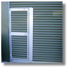 Roller shutter door